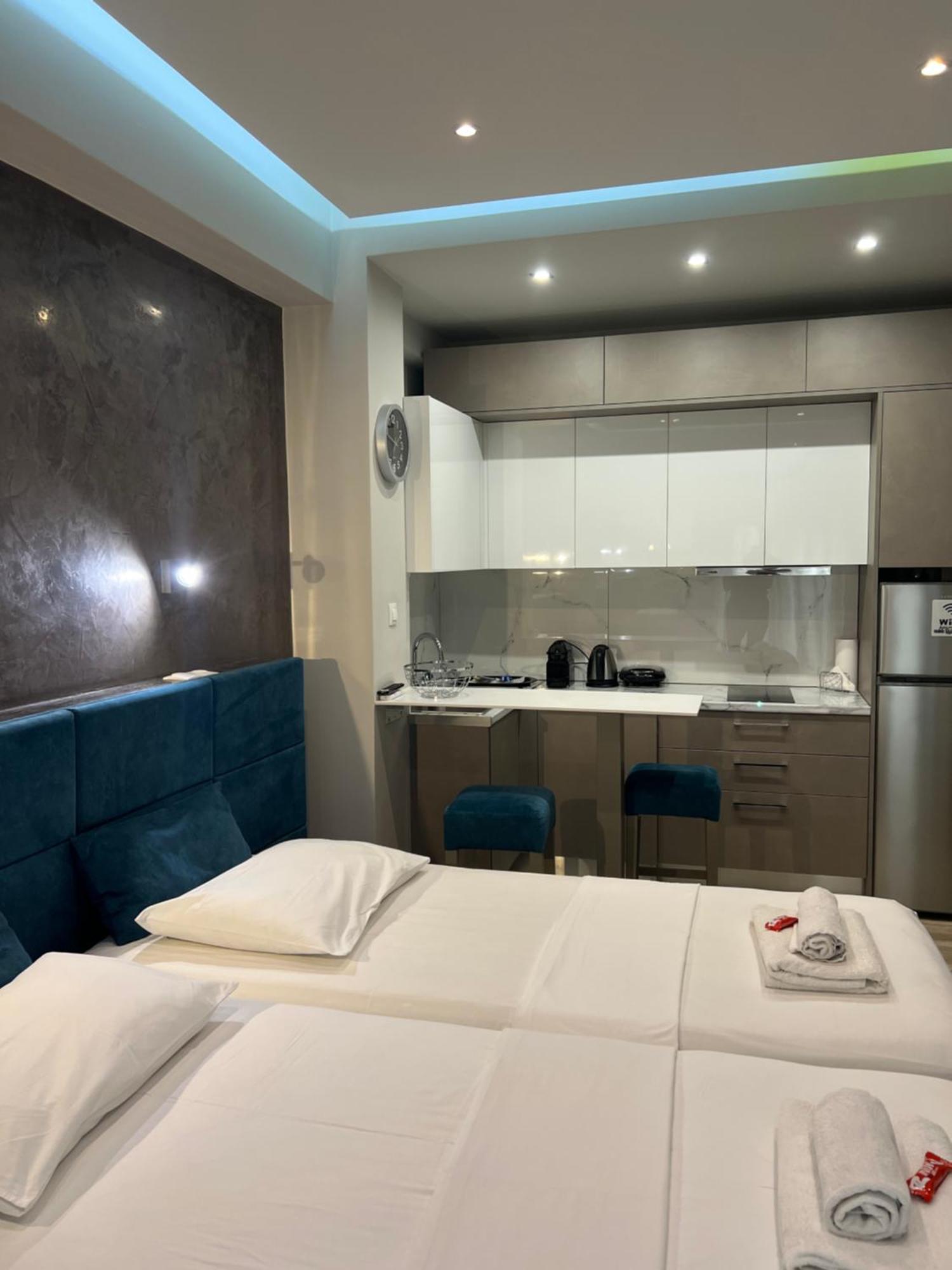 Emerald Lux Apartment Atenas Exterior foto