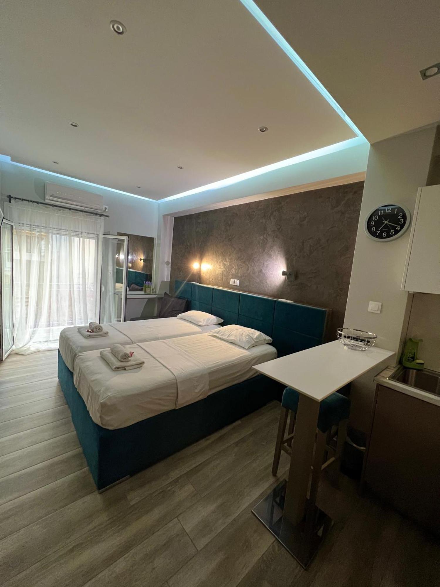 Emerald Lux Apartment Atenas Exterior foto